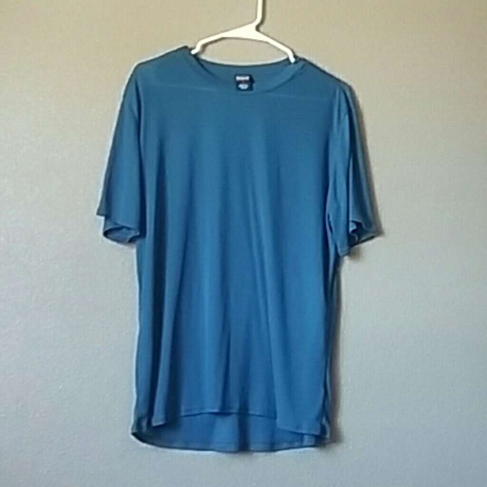 Patagonia  capilene light weight navy blue shirt
